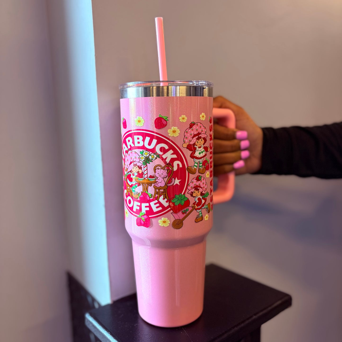 40oz Strawberry Shortcake iridescent tumbler